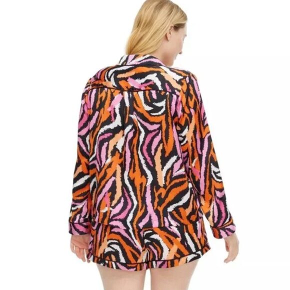 Diane von Furstenberg DVF for Target Zebra PJ Set Medium Top w Large Shorts - Picture 3 of 8